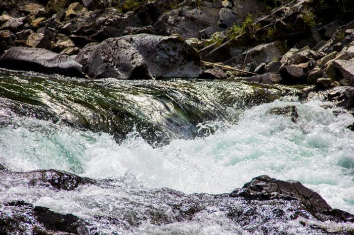 Река Кумир в Горном Алтае