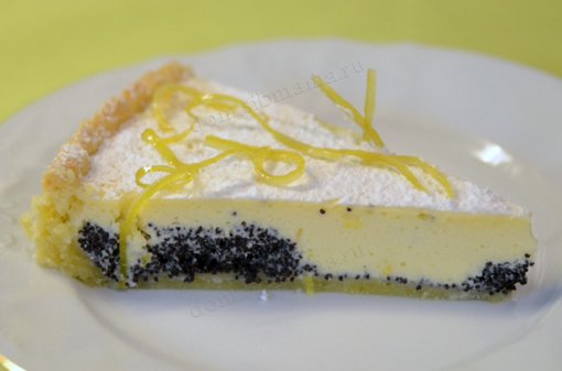 Лимонно-сырный тарт с маком и душистым перцем
