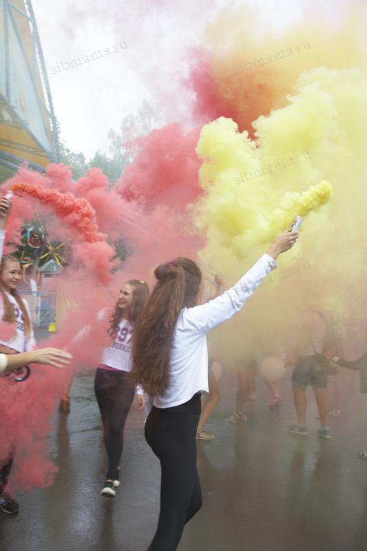 Сибирский фестиваль цветного дыма