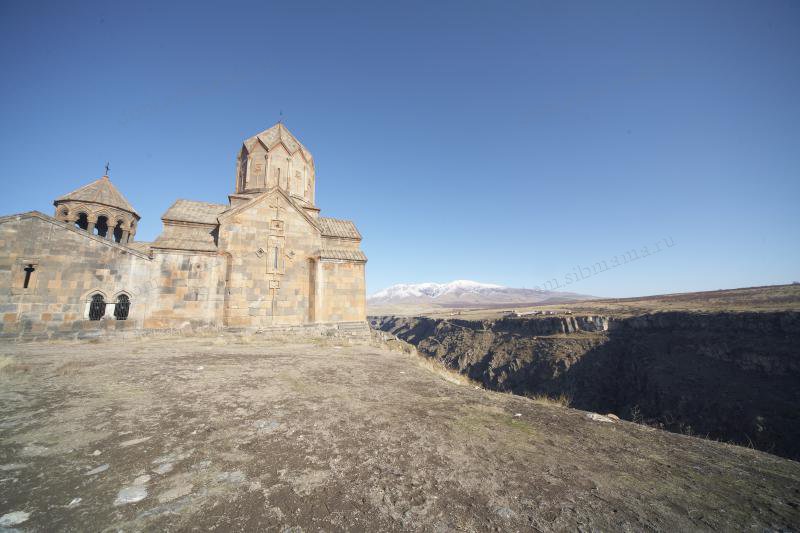 монастырь Армения