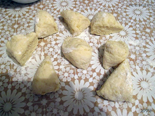 Картофельные гриссини с сыром