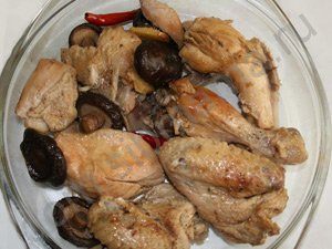 Курица с перцем и имбирем. Китайская кухня