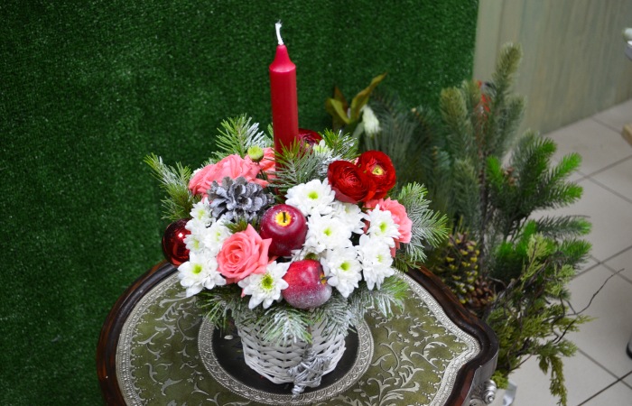 Украшения к Новому году 2015, цветочная композиция к новому году, новогодний букет,  мастер-класс по флористике