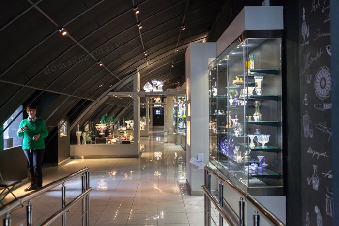 Музей художественного стекла на Елагином