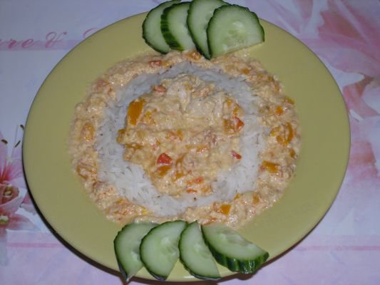 Курица в сливочном соусе с рисом