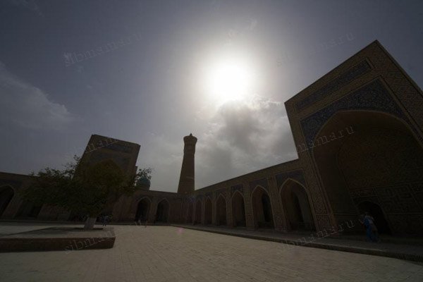  мечеть и минарет Калян