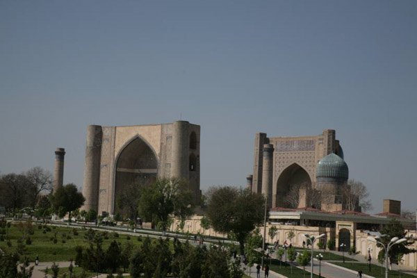 мечеть и мавзолей Биби-Ханум