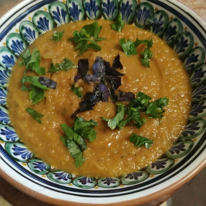 Армянский тыквенный суп с фасолью и чечевицей